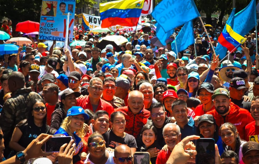 MOVILIZACIÓN MASIVA EN VENEZUELA EXIGE EL CESE DE SANCIONES Y RATIFICA RESPALDO AL GOBIERNO BOLIVARIANO