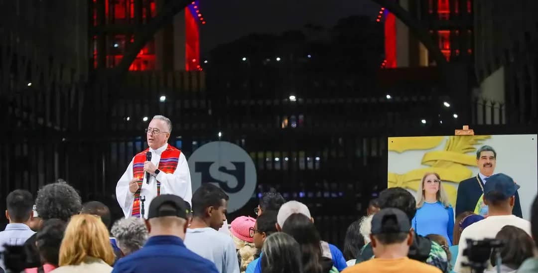 CARACAS SE UNE EN ORACIÓN POR LA PAZ Y LA LIBERTAD PLENA DE LA PATRIA EN EMOTIVA VIGILIA